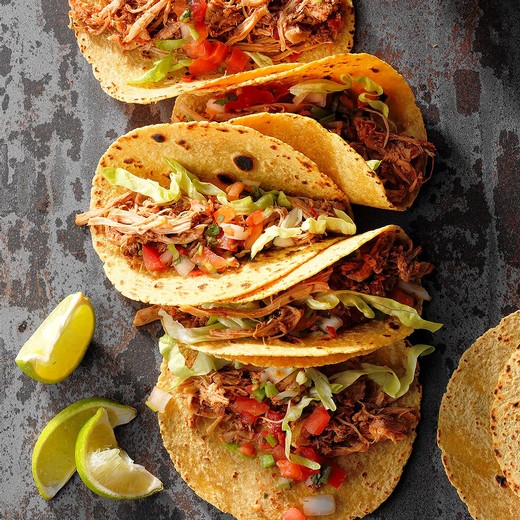 Smoked Pork Tinga Tacos