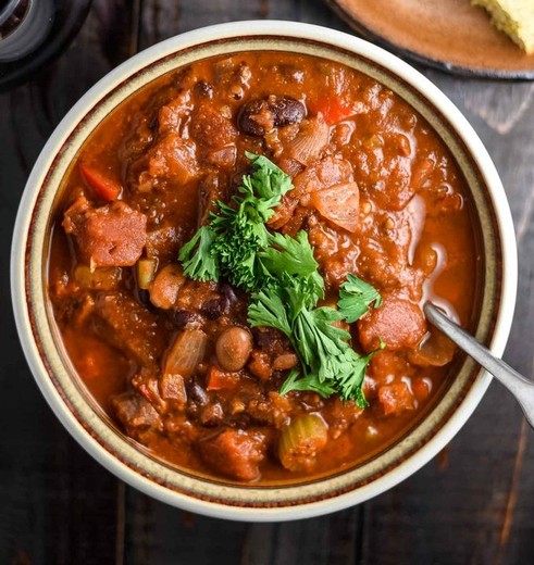 Hearty Vegan Chili